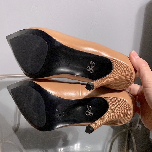 Classic Nude Leather High Heels, size 6.5B, NIB. - Picture 5 of 16